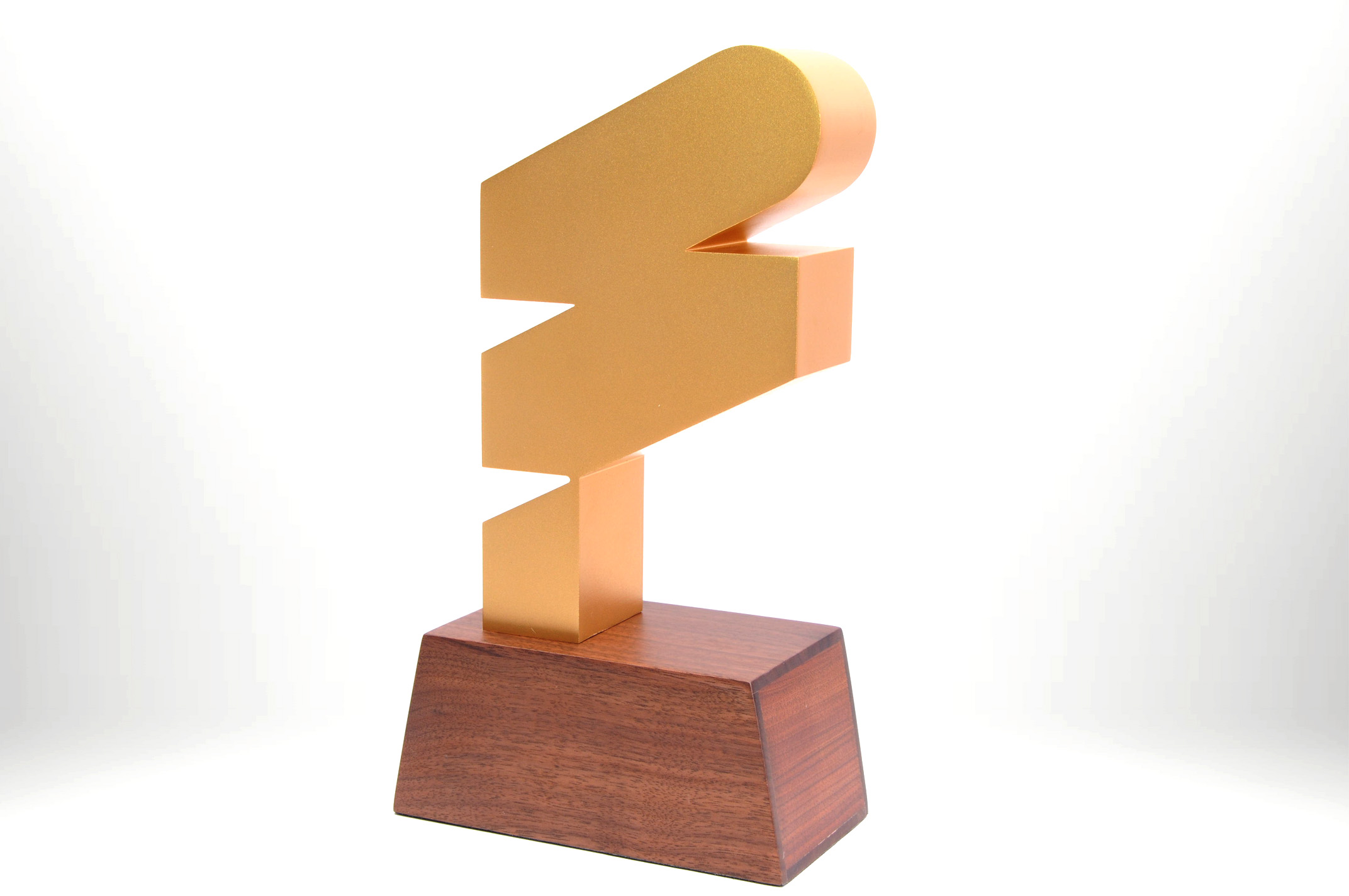 Specialtillverkad trofe/statyett